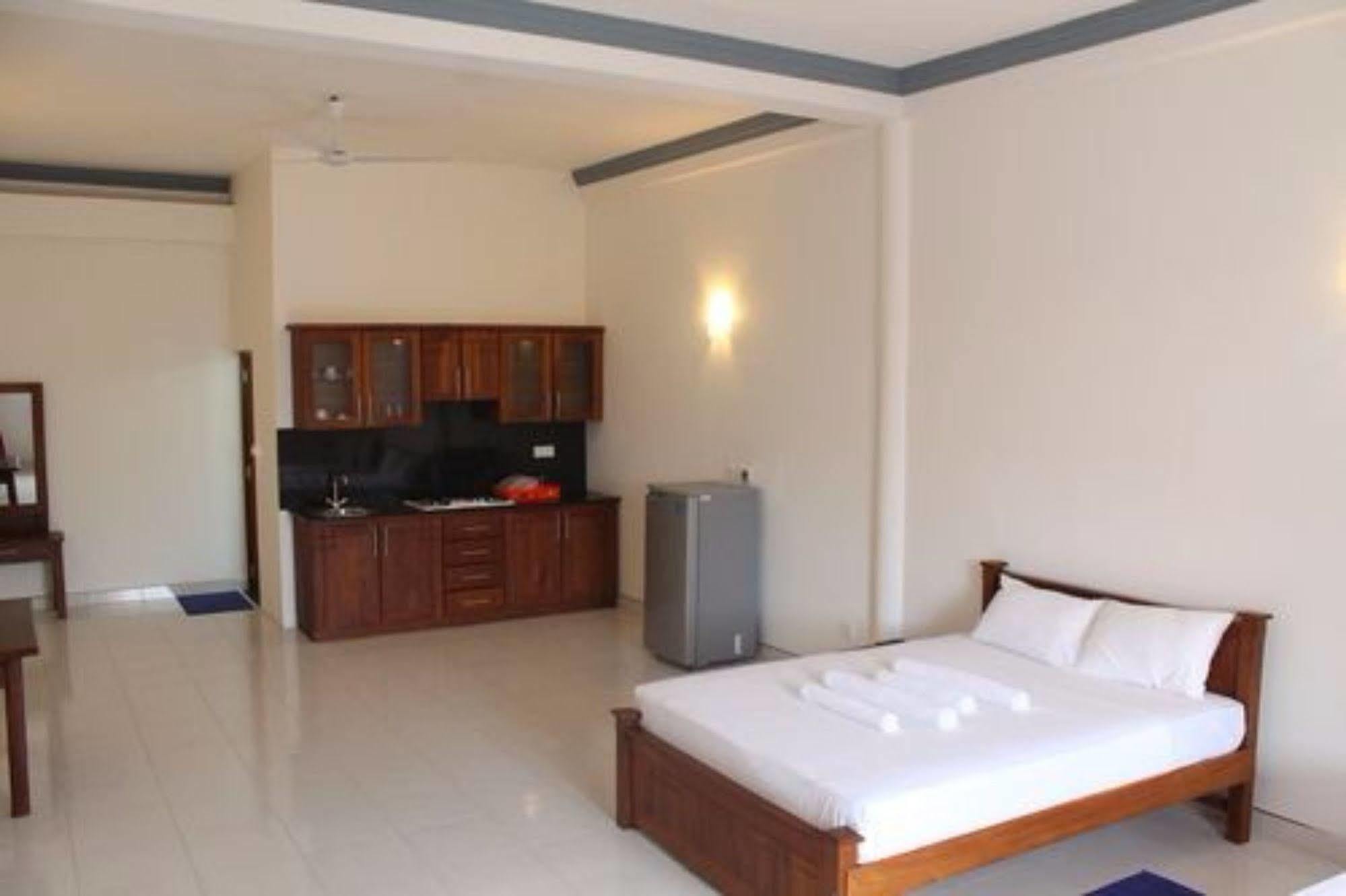 Prego Suites Ettukala Extérieur photo